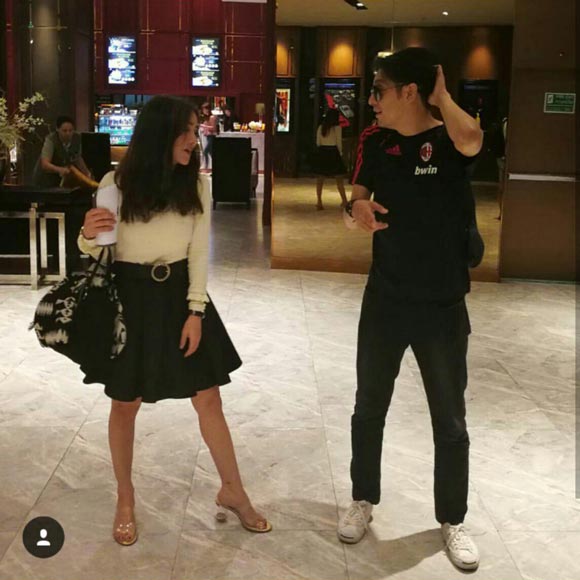 ศรราม นิโคล