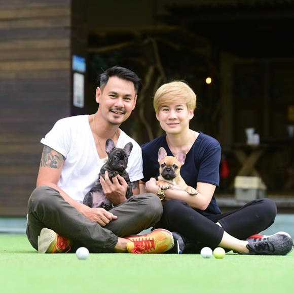 เวฟ สาริน แต่งงาน บุ้ง สะธี