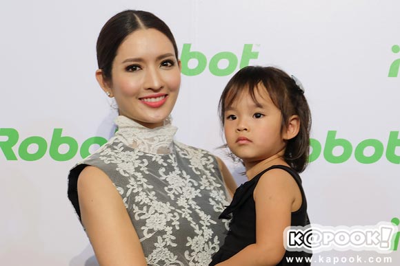 แอฟ สงกรานต์ น้องปีใหม่