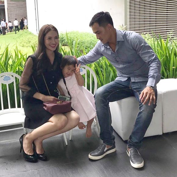 แอฟ สงกรานต์ น้องปีใหม่