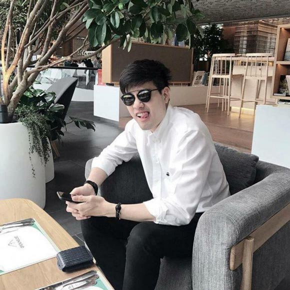 ไฮโซภูมิ แฟน อ๊อฟ ปองศักดิ์