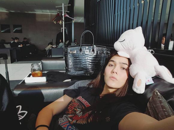 ชมพู่ อารยา