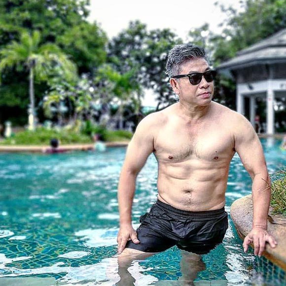 อ.จตุพล ชมภูนิช