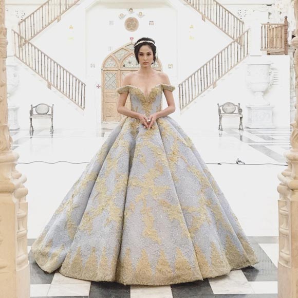 ขวัญ อุษามณี ถ่ายแบบชุดแต่งงาน