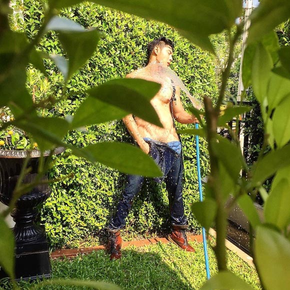 แมน การิน ถ่ายหวิว