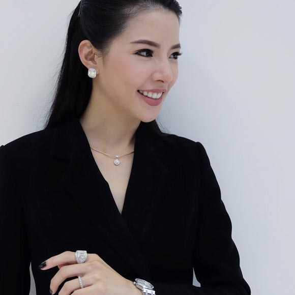 กวาง อรการ