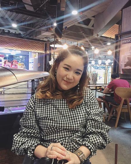 หมอพลอย ลูกสาว ดี้ ปัทมา