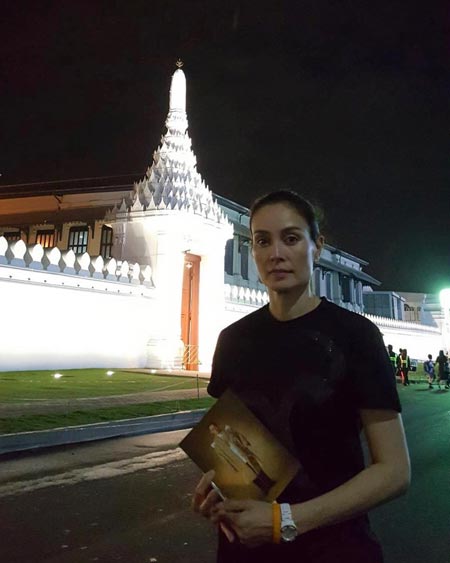 อุ๋ม อาภาศิริ