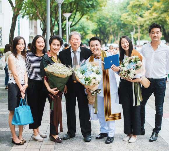 เกรซ นวรัตน์ ลูกเสี่ยเจียง