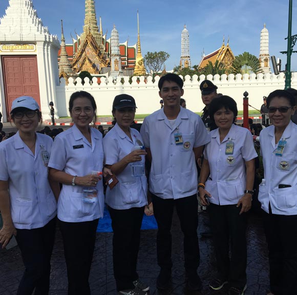 หมอก้อง สรวิชญ์