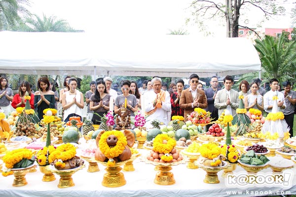 ด้วยแรงอธิษฐาน