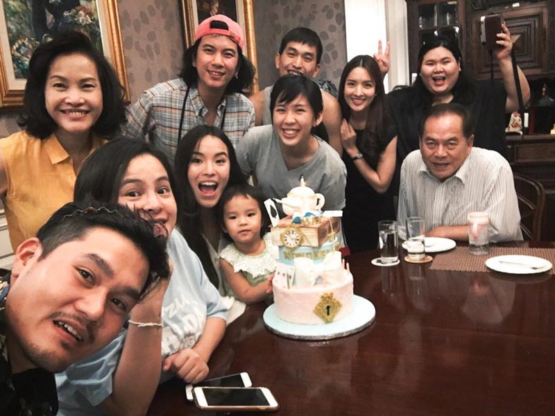 กราฟ โอสธี