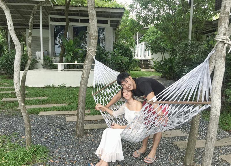 แอมป์ พีรวัศ เบลล์