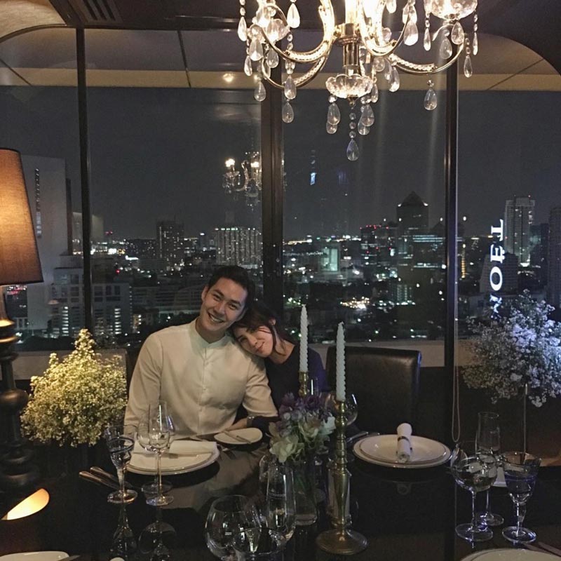 แอมป์ พีรวัศ เบลล์