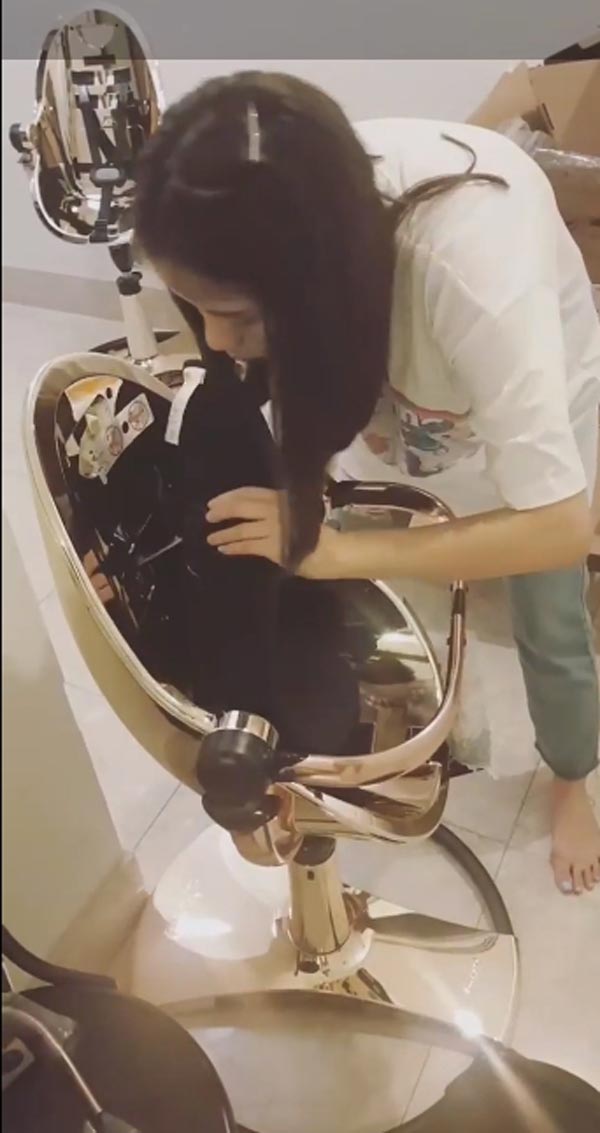 ชมพู่ อารยา