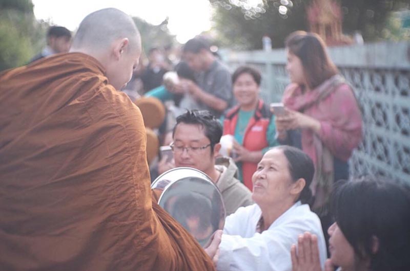 หมาก ปริญ บวช