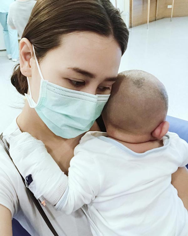 แซนวิช ปภาดา ใจร้าว น้องลีออง ป่วย