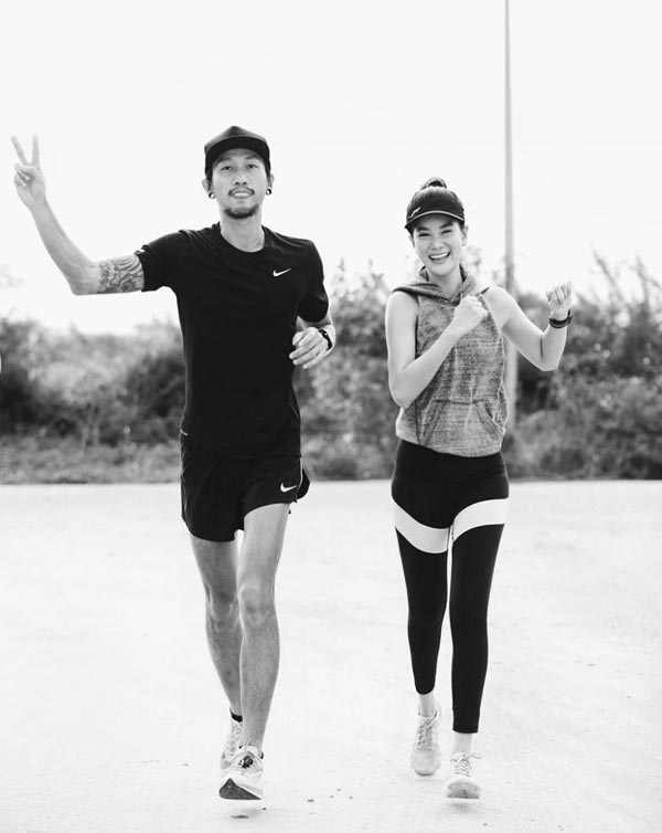 ตูน ก้อย