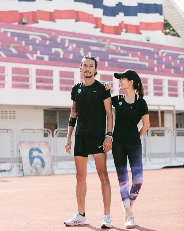 ตูน ก้อย