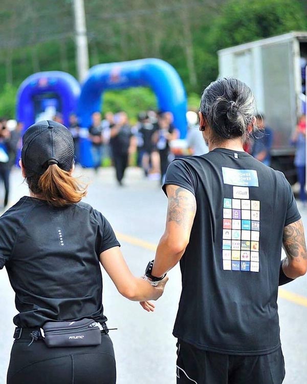 ตูน ก้อย