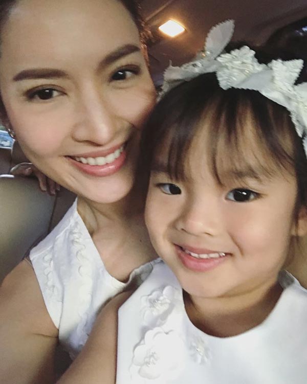 แอฟ สงกรานต์