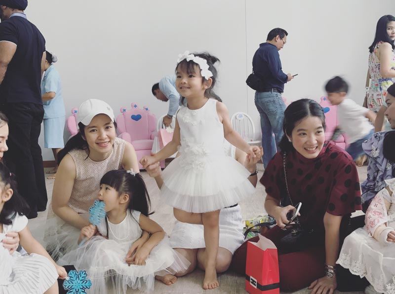 แอฟ สงกรานต์ น้องปีใหม่