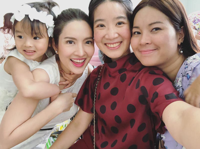 แอฟ สงกรานต์ น้องปีใหม่