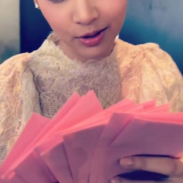 ญาญ่า คิมเบอร์ลี่ มินต์ งานหมั้น มาร์กี้ ป๊อก