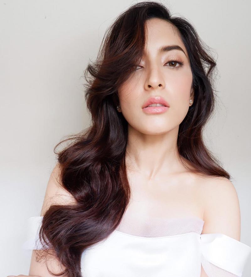 พิ้งกี้ ไฮโซเพชร อิทธิ