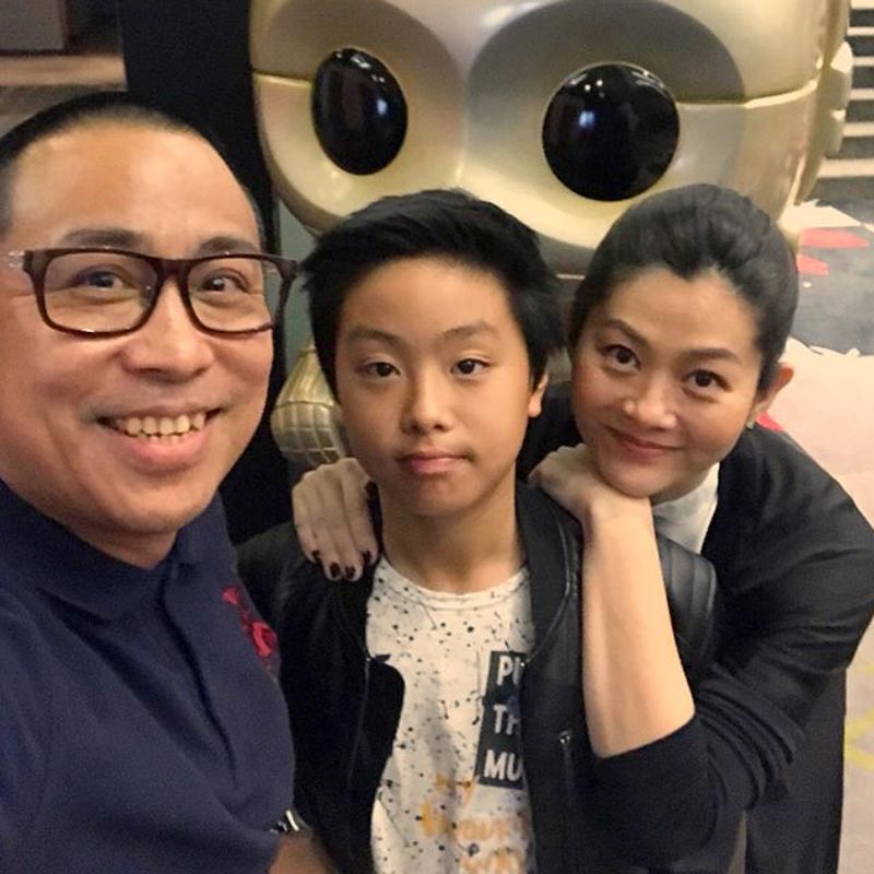 สู่ขวัญ บูลกุล