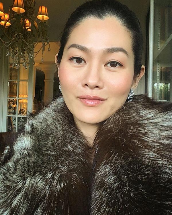 สู่ขวัญ บูลกุล