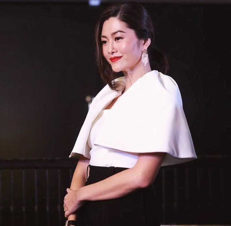 สู่ขวัญ บูลกุล