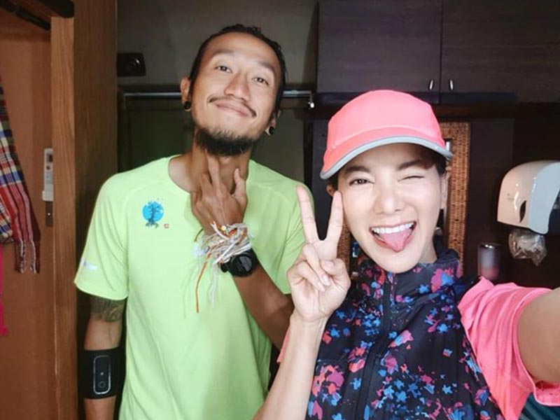 ตูน ก้อย