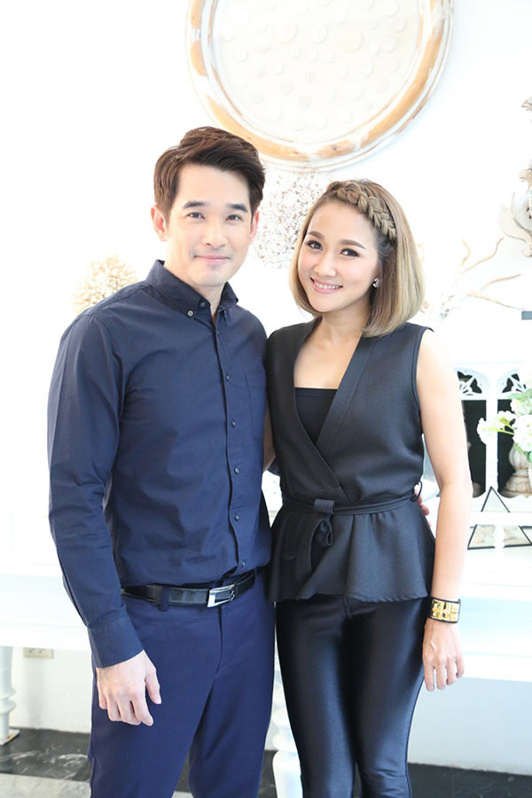 ลิฟท์ สุพจน์ หญิง นราวัลย์