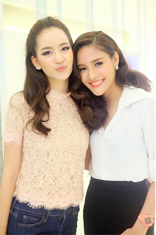 โบว์ เมลดา ปุ๊กลุก ฝนทิพย์