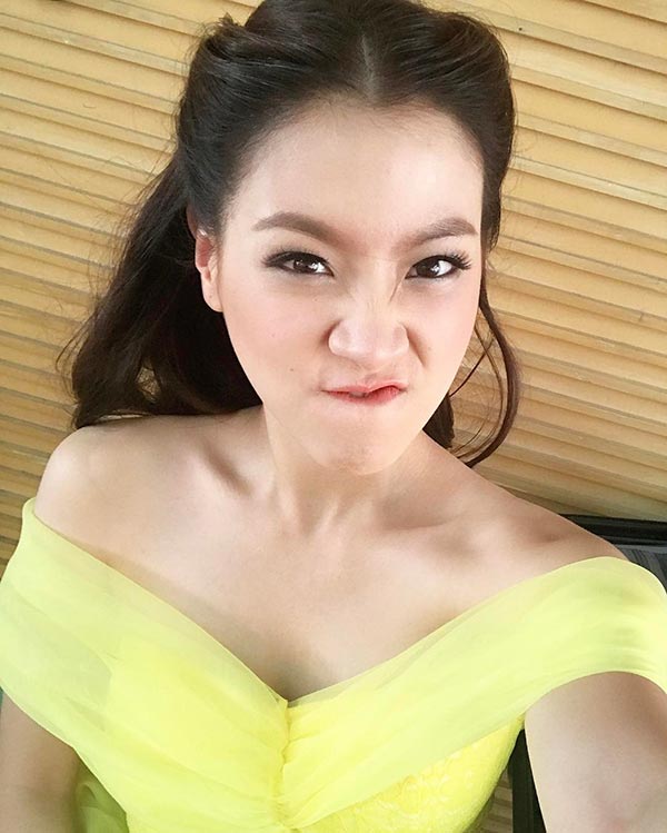 ใบเฟิร์น พิมพ์ชนก