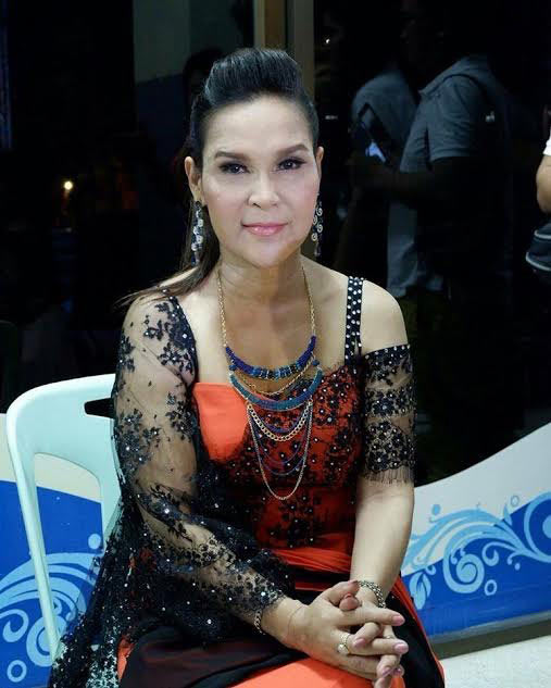 ศิริพร อำไพพงษ์