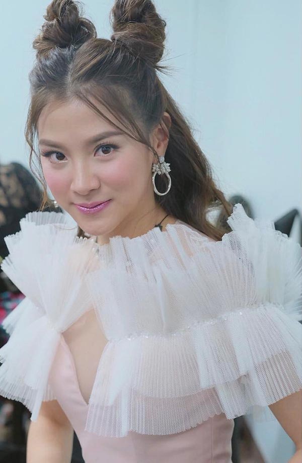 ใบเฟิร์น พิมพ์ชนก