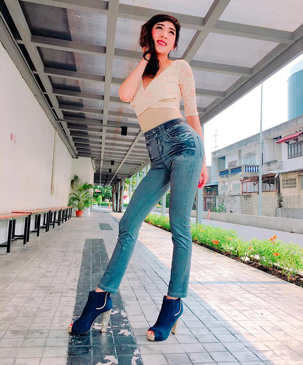 เฟี้ยวฟ้าว สุดสวิงริงโก้