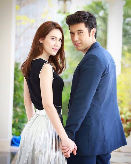 เหมือนคนละฟากฟ้า