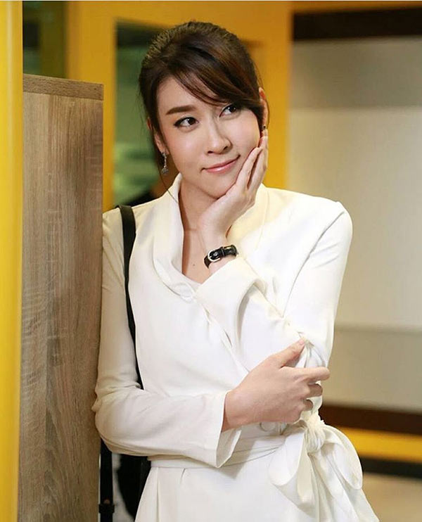 เชียร์ ฑิฆัมพร