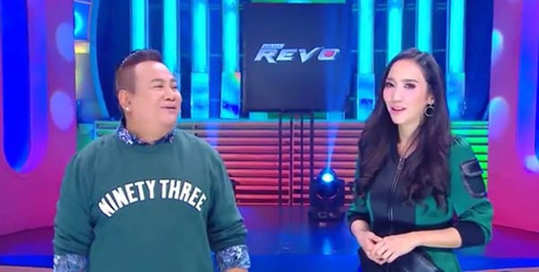 อั้ม พัชราภา จิ้ม ชวนชื่น