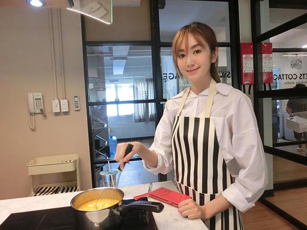 แป้ง พรภัสร์ชนก 