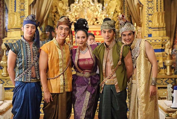 อั้ม พัชราภา