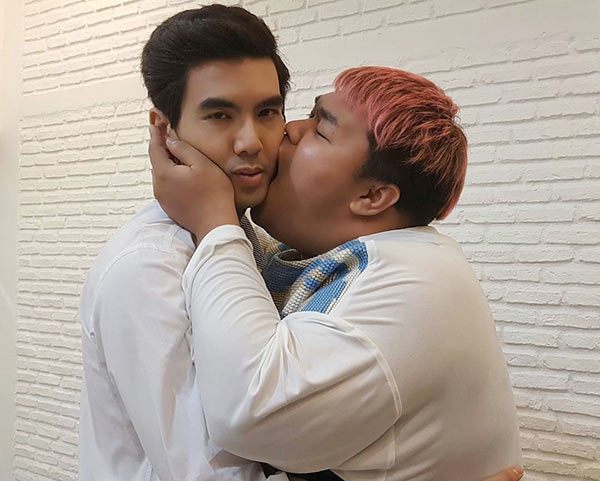 กอล์ฟ ไดอารี่ตุ๊ดซี่ส์