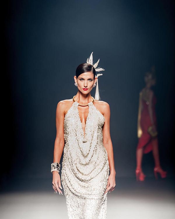 ดาราเดินแบบ