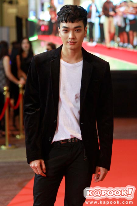 ดาราไทย นายแบบเกาหลี งาน HIVE SALON