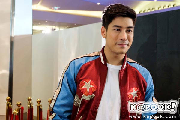 ดาราไทย นายแบบเกาหลี งาน HIVE SALON