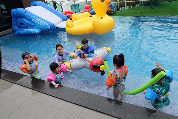 เอ๋ พรทิพย์