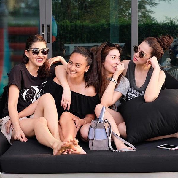 เอ๋ พรทิพย์